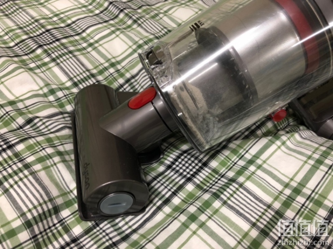 dyson 戴森 v11 absolute 智能无线吸尘器开箱及居家清洁体验