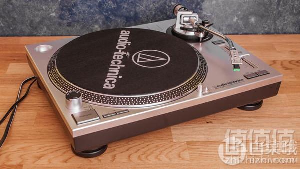 Audio-Technica 铁三角 AT-LP120-USB 直驱式黑胶唱机 Prime会员免费直邮含税到手1859.77元（天猫旗舰店￥4980）