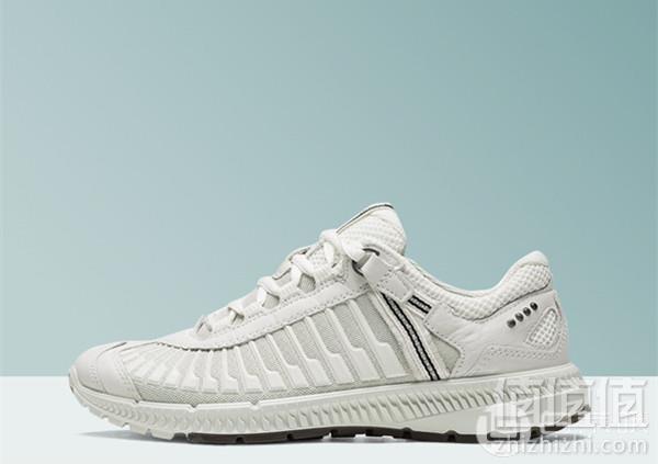 ECCO 爱步 Intrinsic TR Runner 盈速踪迹 女士真皮休闲鞋 3.6折 新低.99到手500元