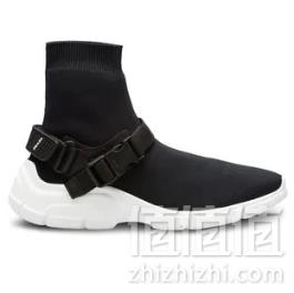 <span>低于黑五！</span>FARFETCH 年终清仓促销 大牌服饰鞋包低至3折叠加8折码+免费直邮