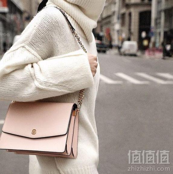 1528635349559986.png Tory Burch 托里·伯奇 Robinson 女士真皮链条单肩包 8.6 两色免费直邮到手1900元