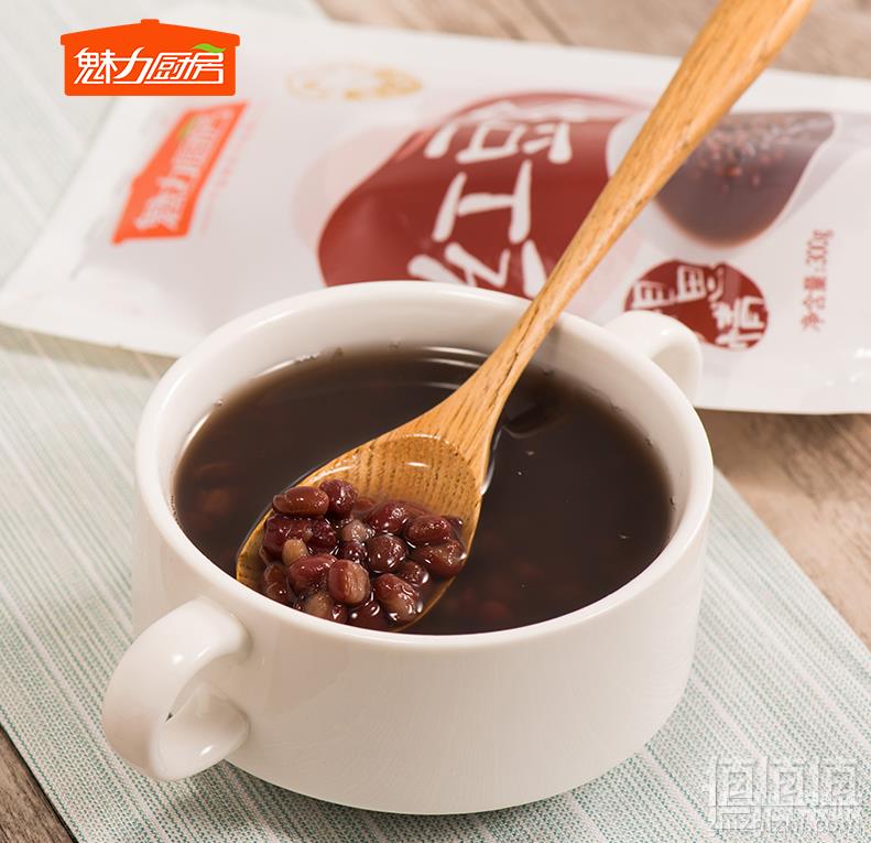 魅力厨房 方便速食免冲泡 即食熟红豆汤 300g*3袋 送新米粥2袋+绿豆汤1袋9.9元包邮（需领券）
