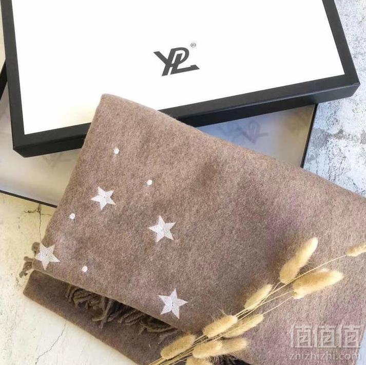朱一龙张钧甯同款，YPL 星空驼绒变色围巾 2色 赠价值89元YPL暖宫内裤新低199元包邮（需领券）