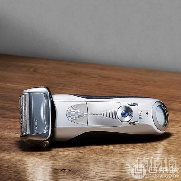 镇店之宝，Braun 博朗 7899CC+CC2R 电动剃须刀 带清洁底座￥1499包邮