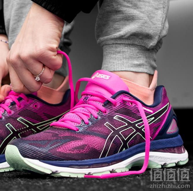 Asics 亚瑟士 GEL-NIMBUS 19 女士顶级缓震跑鞋 两色新低387元包邮