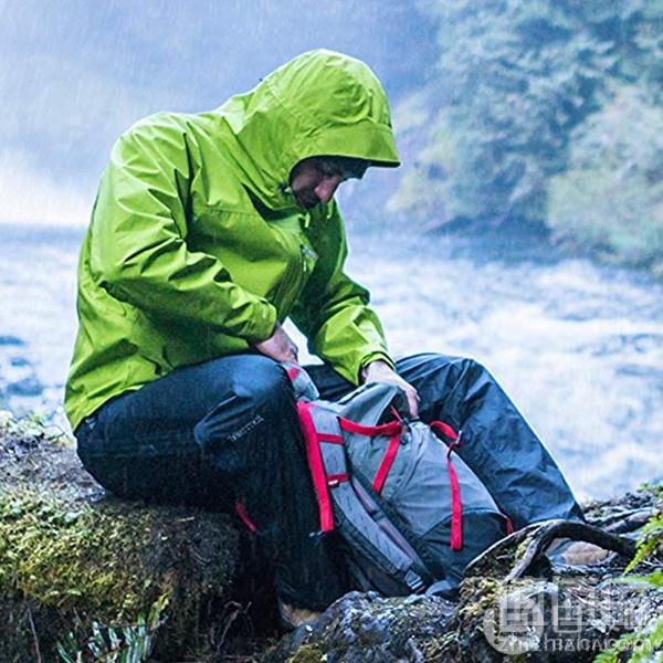 限L码，Marmot 土拨鼠 Minimalist Gore-Tex® Paclite防水透气冲锋衣 Prime会员直邮含税到手801.61元
