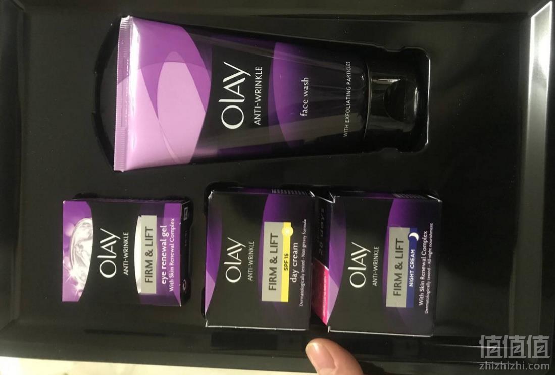 Olay 玉兰油 firm＆Lift 抗皱礼品套装 Prime会员凑单免费直邮含税到手新低176.95元