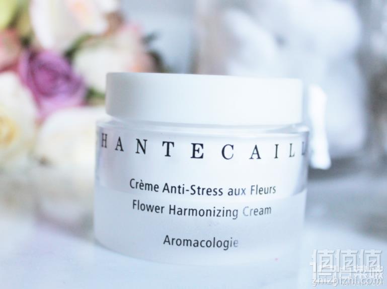 低过黑五好价，Chantecaille 香缇卡 国内￥1150 明星产品 花妍调理保湿霜50ml 新低£69.75（凑单两件75折）免费直邮到手615元