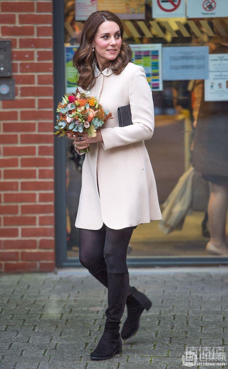 凯特王妃同款，Stuart Weitzman 5050系列 女士HALF真皮低跟长靴 多色码全2879元包邮（需黑卡会员）