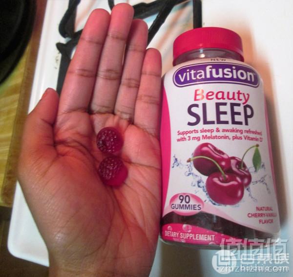 Vitafusion 美容助眠软糖 90粒 樱桃香草味*3瓶 176.4元包邮包税58.8元/件（3件6折）
