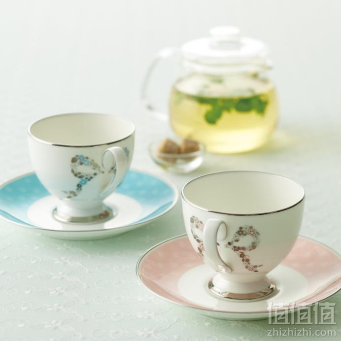 国内￥820，Narumi 鸣海 Felicita系列 双人骨瓷咖啡杯碟套装 Prime会员免费直邮含税到手343.39元