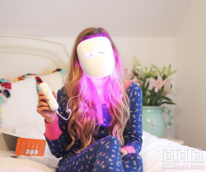 Neutrogena  露得清 电子面膜祛痘光疗仪 Prime会员凑单免费直邮含税到手171.3元