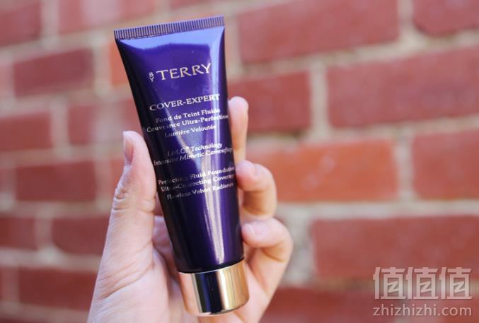金盒特价，法国贵妇牌 By Terry 泰利 天鹅绒光彩无暇防晒粉底液 SPF15 35ml260元包邮包税