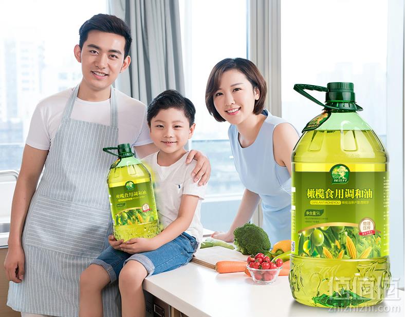商超同款，探花村 橄榄食用调和油5L49.9元包邮（需领券）