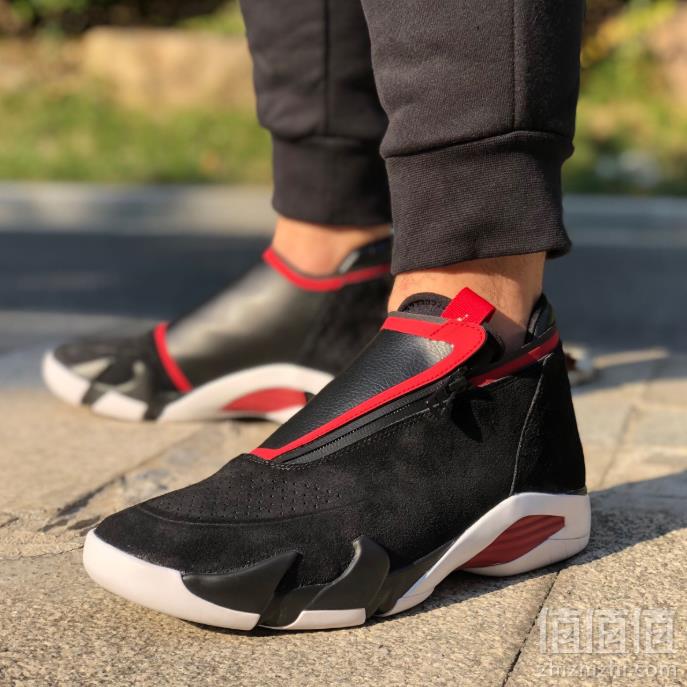 1548595410923438.png NIKE 耐克 JORDAN JUMPMAN Z 男子篮球鞋699元包邮(需领券)