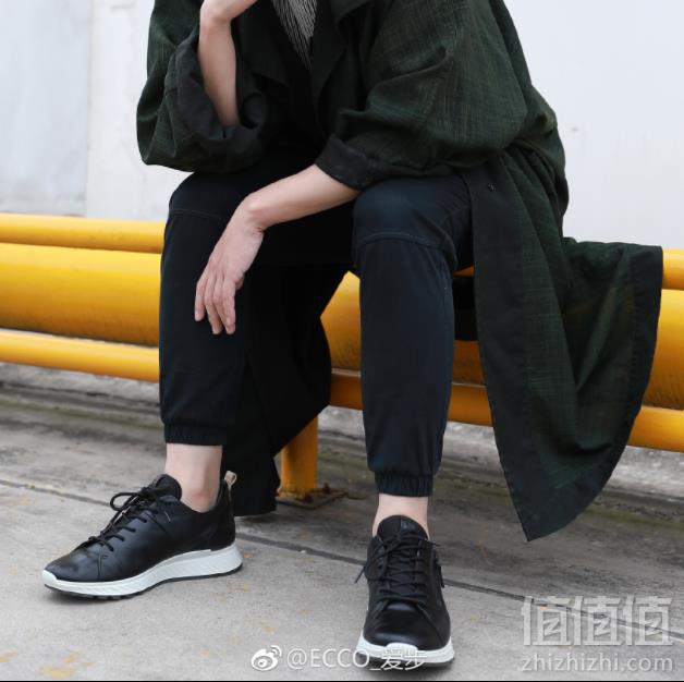 码全，Ecco 爱步 ST. 1 适动系列 女士小牛皮户外休闲鞋 836143627.6元/件（国内￥1799）