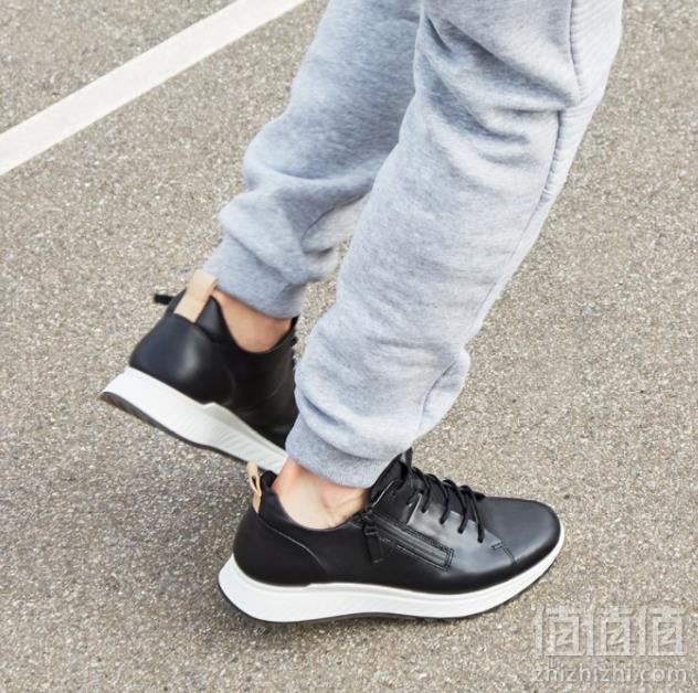 码全，Ecco 爱步 ST. 1 适动系列 女士小牛皮户外休闲鞋 836143627.6元/件（国内￥1799）
