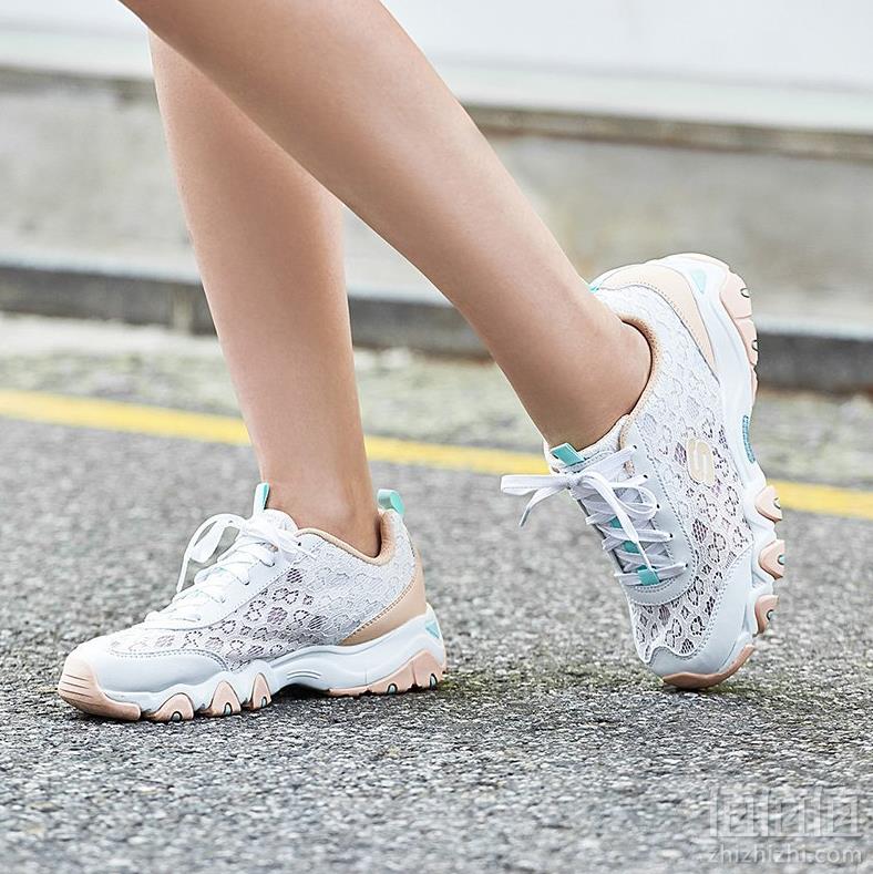 Prime会员专享镇店之宝，Skechers 斯凯奇 D'LITES系列 66666111 女士休闲鞋269元包邮（需领券）