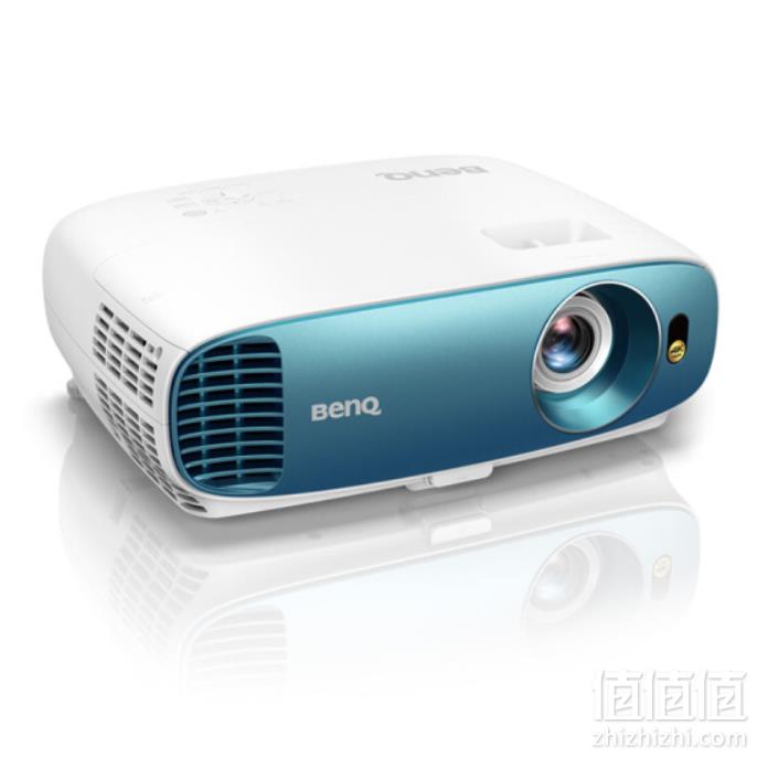 BenQ 明基 TK800 亮彩4K 投影仪 送光纤HDMI线+3D眼镜+创维机顶盒7788元包邮（需领券 晒单返100元E卡）