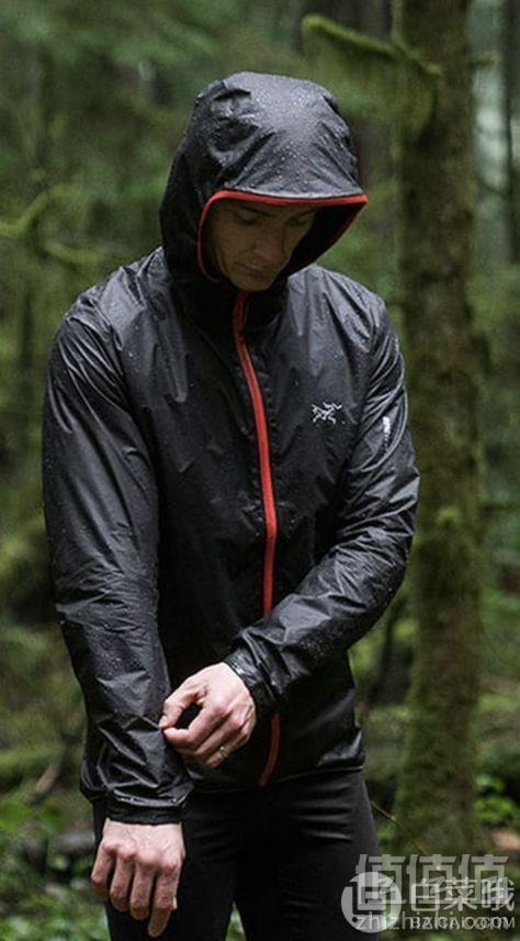 国内￥3000，限尺码 ARCTERYX 始祖鸟 Norvan SL 男士GTX防水透气夹克 4.99到手1210元