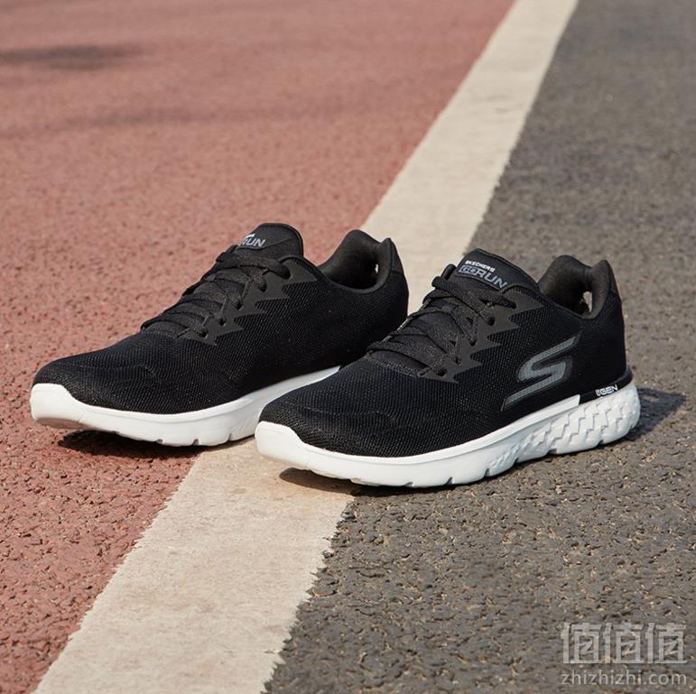 镇店之宝，Skechers 斯凯奇 GO RUN 400 男士轻质跑鞋 55292209元包邮（需领券）