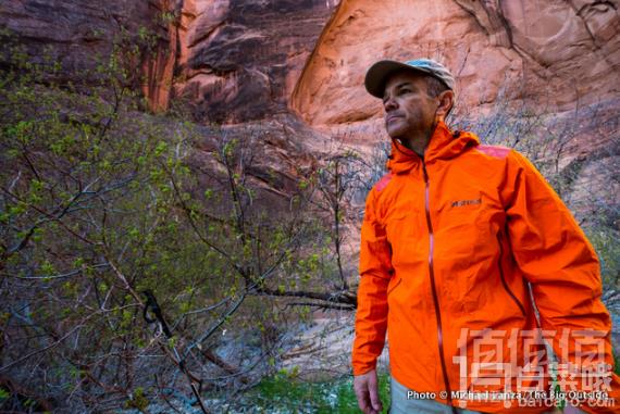 L码，Marmot 土拨鼠 PreCip® 男士连帽防水夹克 Prime会员免费直邮含税到手381元