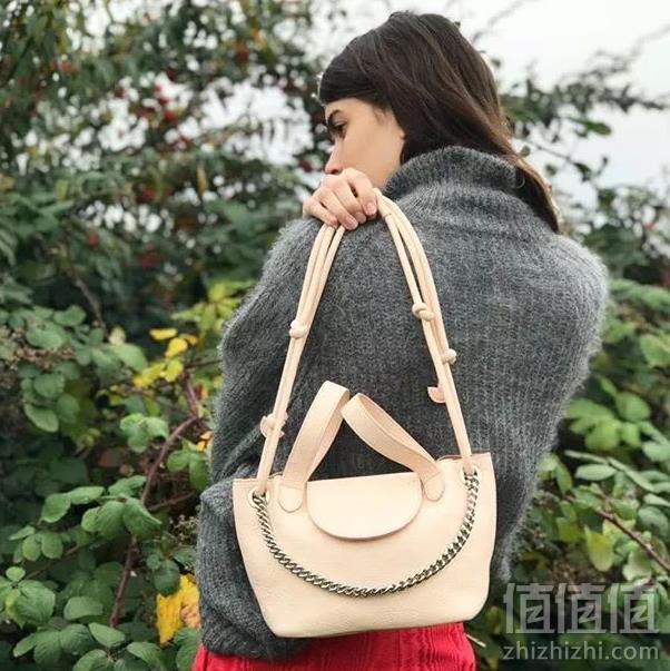 意大利产，meli melo 女士新款迷你金属链饺子包 £205.2（需用码）免费直邮到手新低1764元