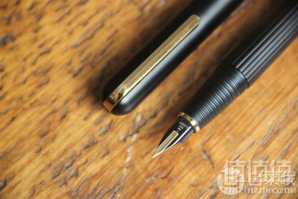 Lamy 凌美 Imporium 帝国系列 14K金笔尖 钛金属哑光钢笔 F尖 Prime会员免费直邮含税到手1884元（天猫旗舰店4380元）