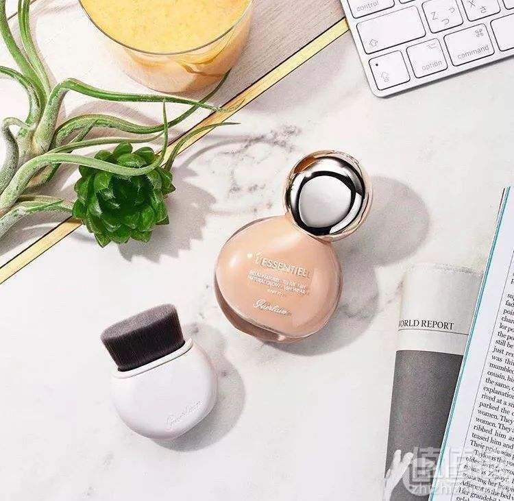 19年新款，GUERLAIN 娇兰 L'ESSENTIEL小灯泡粉底液 30ml  多色 €36.95（凑单2件）凑单直邮到手新低280元