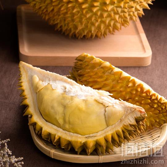泰国进口 金枕头榴莲 1.75-2.25kg*2件 138元包邮69元/件（双重优惠）