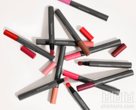 BURBERRY 巴宝莉 哑光丝绒气垫唇釉 多色 £18.72（需用码）凑单直邮到手164元