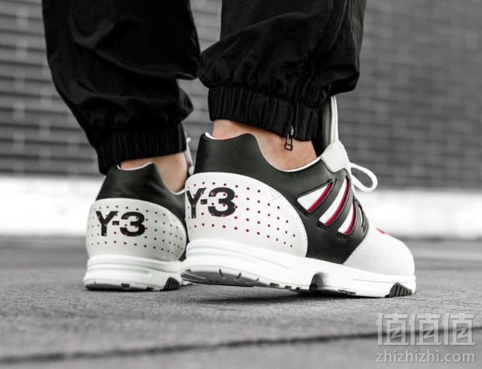 19年新款，Y-3 ZX RUN 男款运动休闲鞋 国内￥2890 £151.14（需凑单）直邮到手1318元