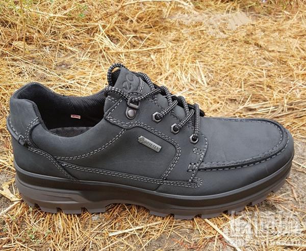 限UK7.5码，ECCO 爱步 Rugged Track工装踪迹 男士Gore-Tex®防水徒步鞋 Prime会员免费直邮含税到手782.53元