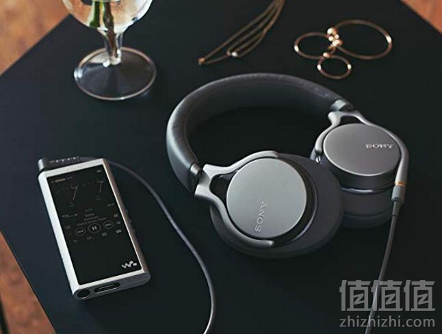 Sony 索尼 MDR-1AM2 头戴式耳机 Prime会员免费直邮含税到手新低1115.03元