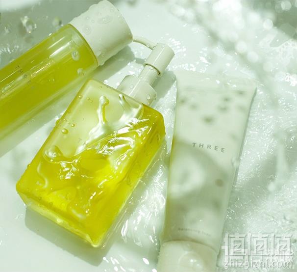 <span>白菜！</span>Cosme大赏获奖产品 日本 THREE 纯植物卸妆油 200ml，新低139.05元包邮