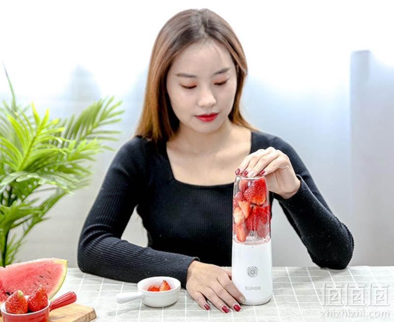 SUPOR 苏泊尔 JC301 便携式迷你榨汁机79元包邮（需领券）