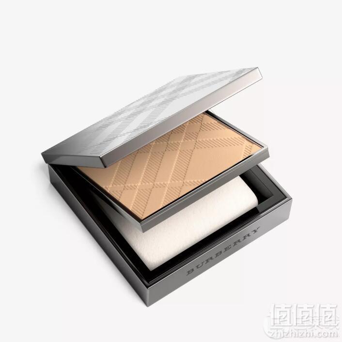 BURBERRY 巴宝莉 丝柔珠光亮彩粉饼 新低£19.5（需用码）凑单直邮到手新低173元