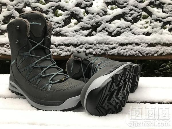 限尺码，Lowa Montreal 男士GTX®防水中帮雪地靴 Prime会员免费直邮含税到手559元（天猫旗舰店1899元）