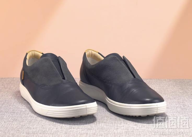 限尺码，ECCO 爱步 Soft 7 柔酷7号 女士真皮一脚蹬休闲鞋 Prime会员免费直邮含税到手370.81元
