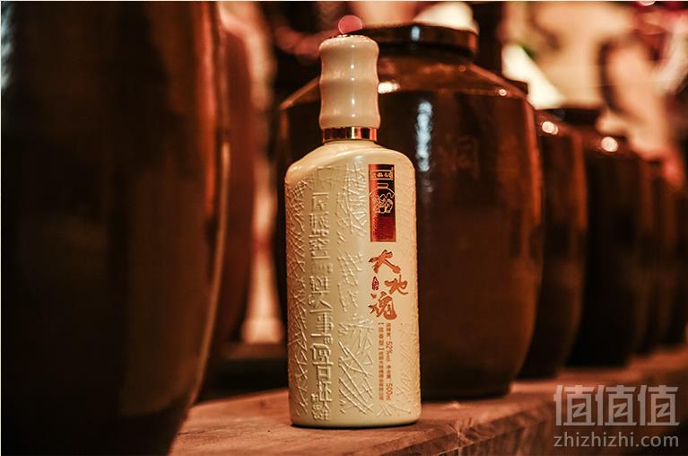 非物质文化遗产，大地魂 洞藏原浆 52度浓香型白酒500ml23.9元包邮（需领券）