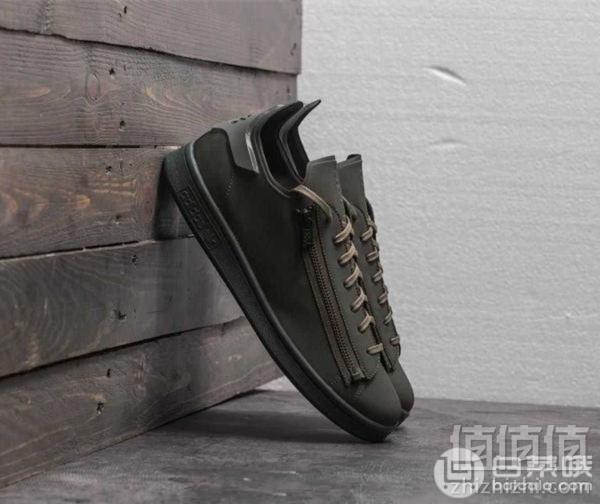 1525679767943952.jpg Y-3 Stan Zip Cg3208 - Men Shoes 4Be231 - Y-3 - Black Olive Black Olive Black Olive.jpg
