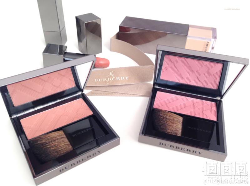 5折！国内￥420，BURBERRY 巴宝莉 自然轻彩腮红7g 新低£14.5（需用码）凑单免费直邮到手新低127元