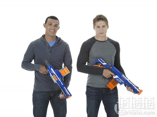 单件包邮，Hasbro 孩之宝 Nerf 热火 N-Strike Elite精英系列 CS-25 横冲发射器 Prime会员免费直邮含税到手183元
