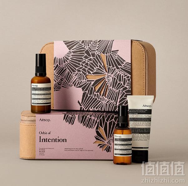 Aesop 伊索 全线75折，意向的轨道3件套装（瞬间滋润喷雾50ml+纯净滋润去角质霜75ml+蓝甘菊保湿水润面膜60ml）£60（需用码）免费直邮到手526元
