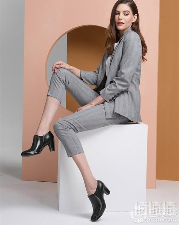 码全<span>白菜！</span>ECCO 爱步 Shape 55型塑系列 女士真皮粗跟踝靴新低399元包邮