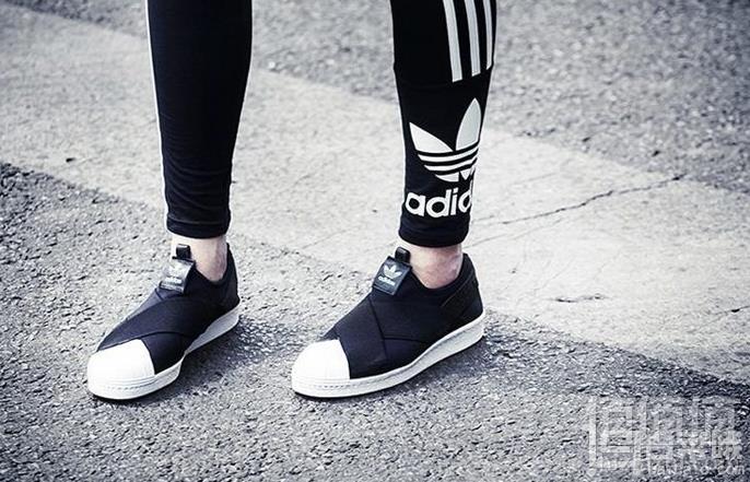 全智贤同款，adidas Originals 阿迪达斯 Superstar 交叉绑带一脚蹬 白色206元包邮包税