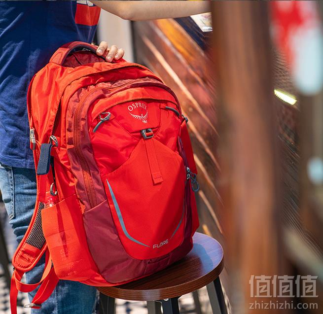 16日0点，Osprey 小鹰 Flare闪耀 日用双肩背包 22L新低240元包邮