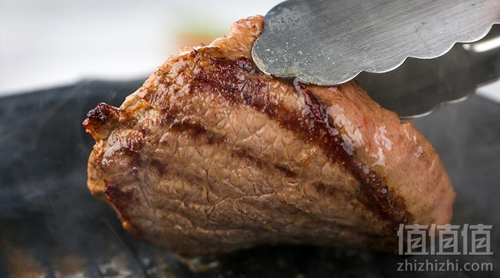 小牛凯西 澳洲家庭原肉整切儿童牛排套餐10片1300g 赠酱料薯条新低148元顺丰包邮（双重优惠）
