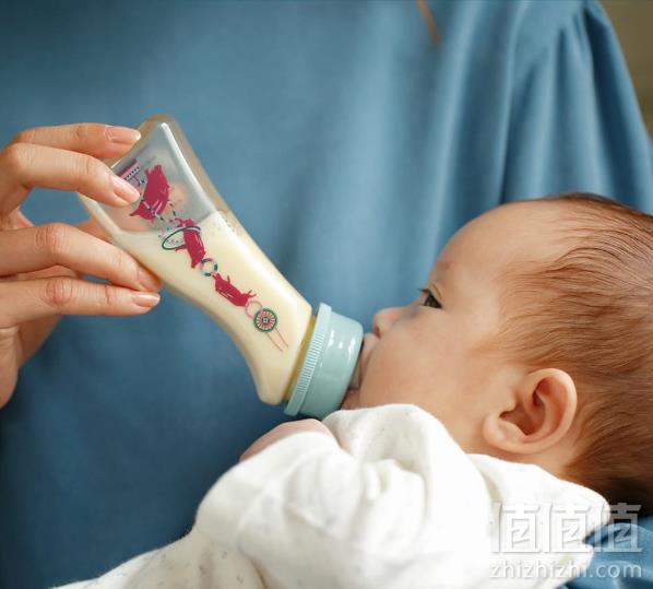 Betta 贝塔 2019猪年限定生肖奶瓶 240ml Prime会员免费直邮含税到手224.17元