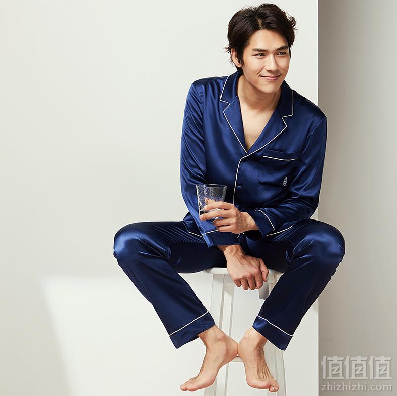 100%桑蚕丝，网易严选 黑凤梨 男士19姆米桑蚕丝睡衣套装399元包邮